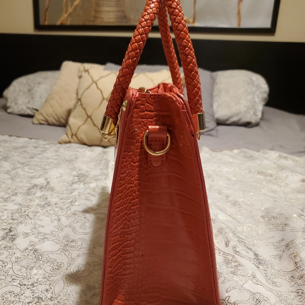 Purse - Picture 7 of 9
